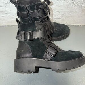 UGG ZORRAH BLACK WATERPROOF SUEDE MOTO BIKER BUCKLE BOOTS, US 6